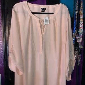 Plus size tops from Torrid size 5 (26-28)